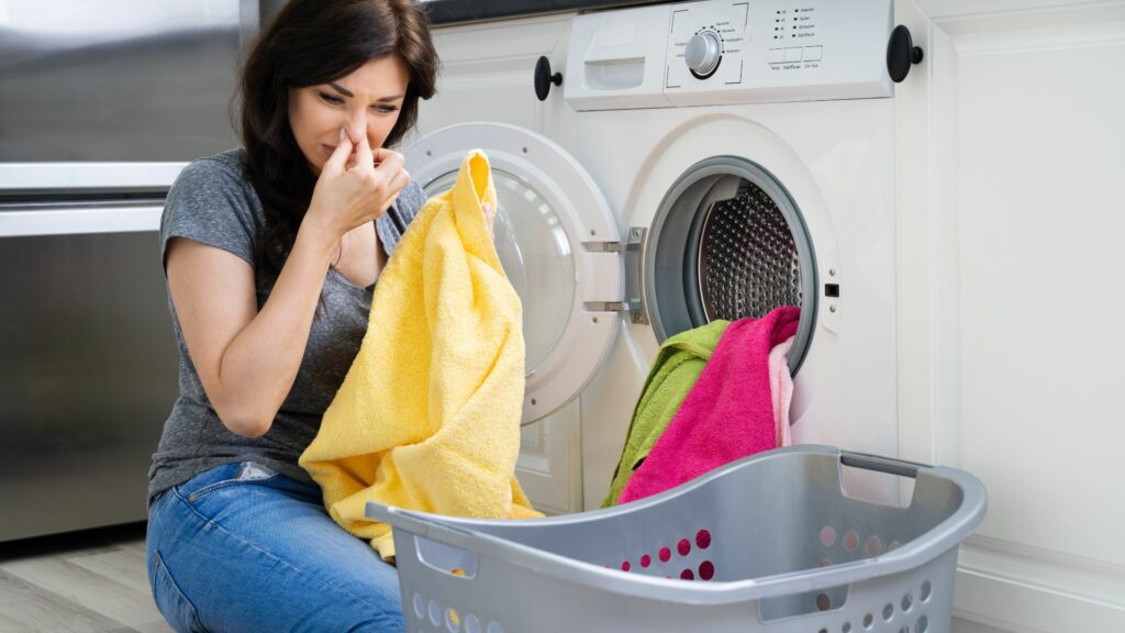 Reasons to Use Vinegar in Laundry